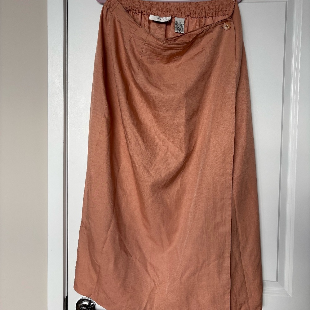 August Silk Vintage Wrap Skirt - Flowy Peachy Tan Midi - Size 20
